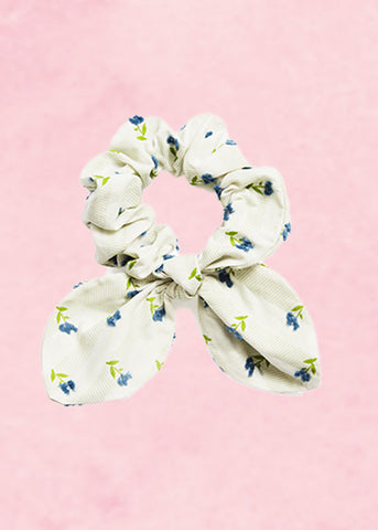 Ecru Teiti Scrunchie